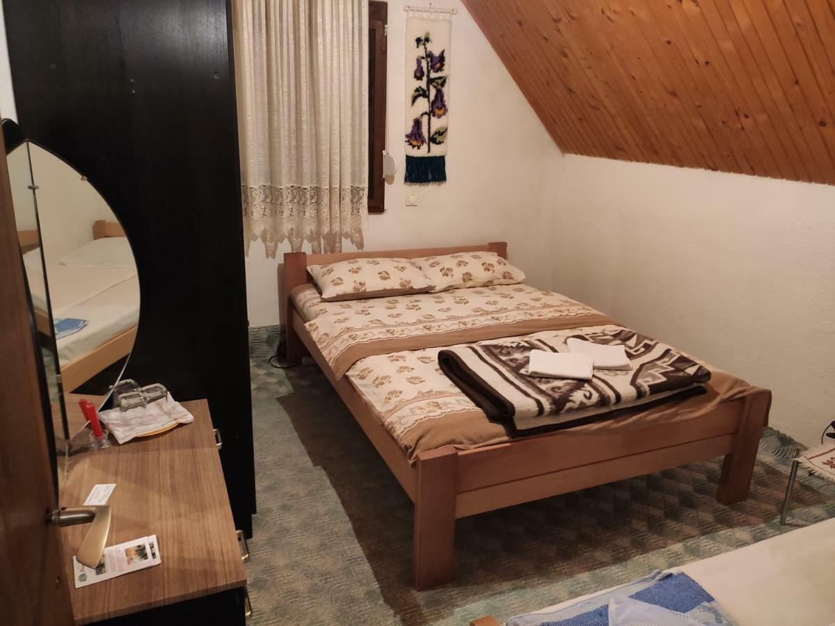 Sobe Kaljevic Hotel Žabljak Eksteriør billede